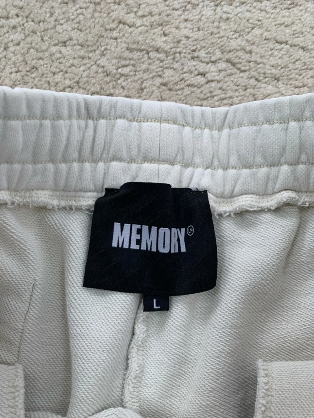 Memory Lane LA Men’s Size Large White Logo Raw Edge Streetwear Sweat Shorts